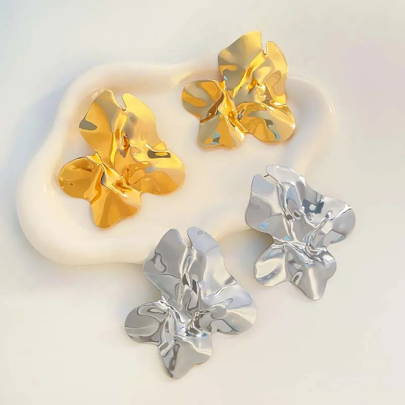 Vintage Metal Irregular Pleated Stud Earrings