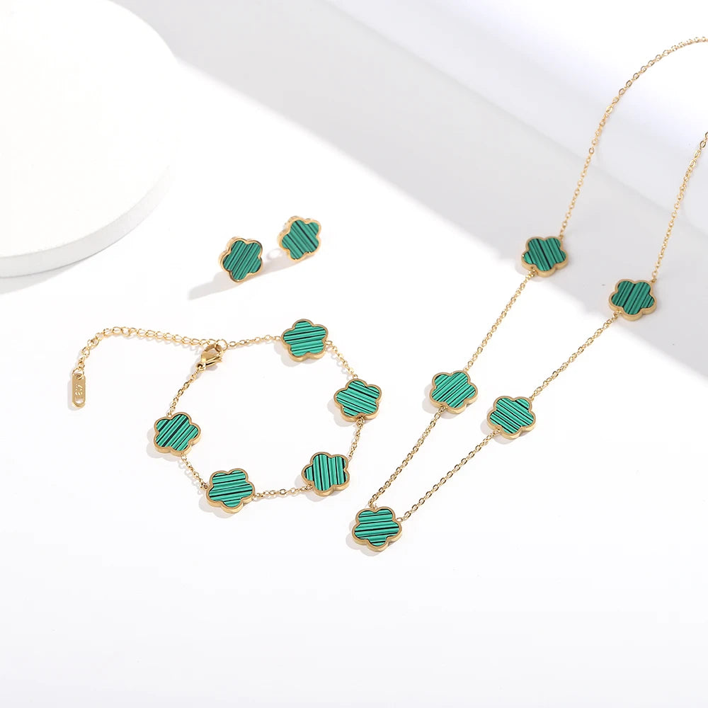 Van Clef Arpels Similar Stainless Steel Set