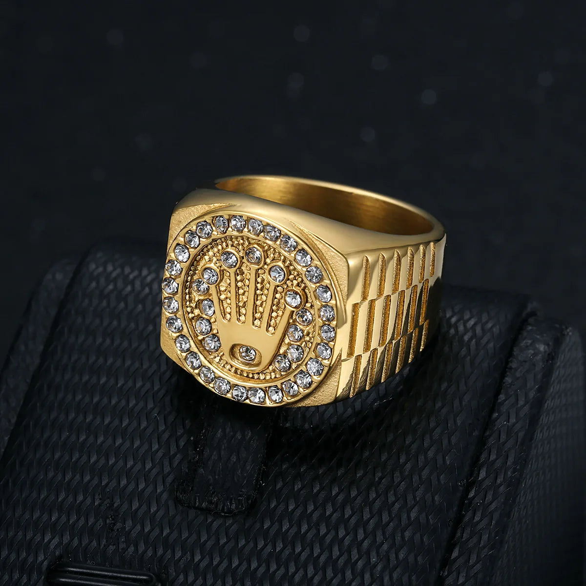 Inlaid Rhinestone Hip Hop Ring