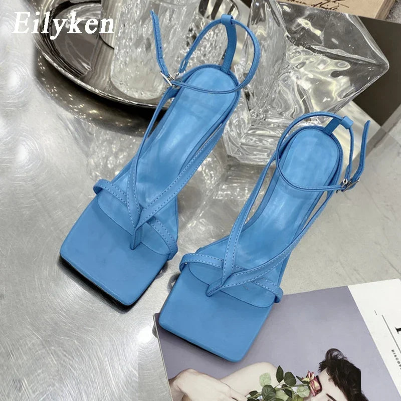 Eilyken Fashion Square Heels